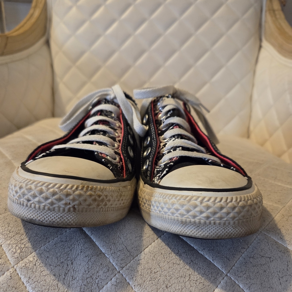 Converse Chuck Taylor Low TopCanvas Sneakers with Pink Punk Rock Girl Pattern - Picture 11 of 14